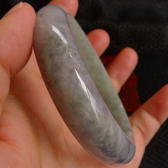 100% natural untreated jade jadeite bangle bracelet light green hand carved 59mm - Picture 7 of 12